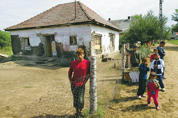 Nyírmihálydi - a rászorultság szemmel látható