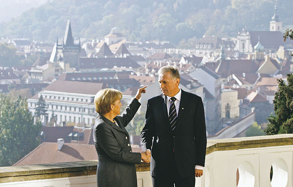 Topolánek tegnap Angela Merkel kancellárt fogadta