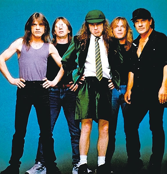 AC/DC: a németországi koncertekre tizenkét perc alatt kapkodták el a jegyeket!