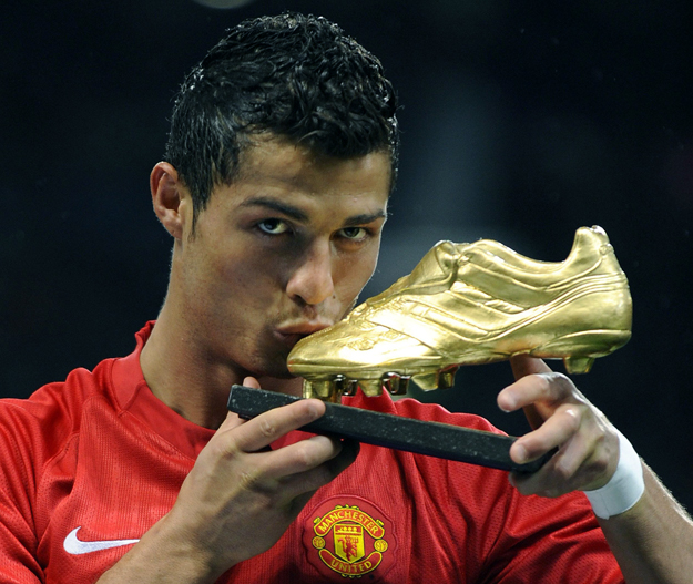 Cristiano Ronaldo: aranycipő után aranylabda