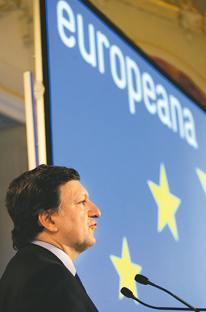 Jose Manuel Barroso, az Európai Bizottság elnöke adta át az európai multimédiás online tartalomgyűjteményt