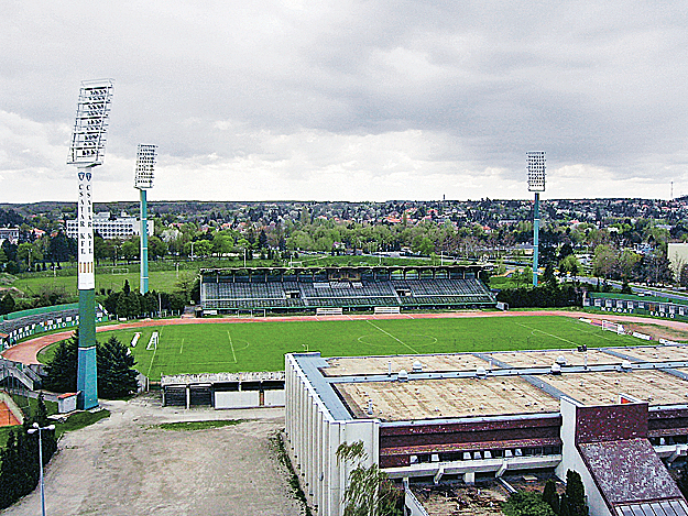 Ha a közgyűlés úgy dönt, a stadion a Rohonci úton marad