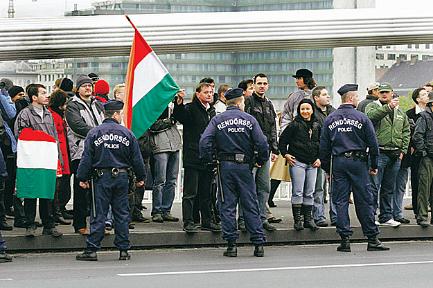 Jogszerű intézkedés 2007. október 26-án