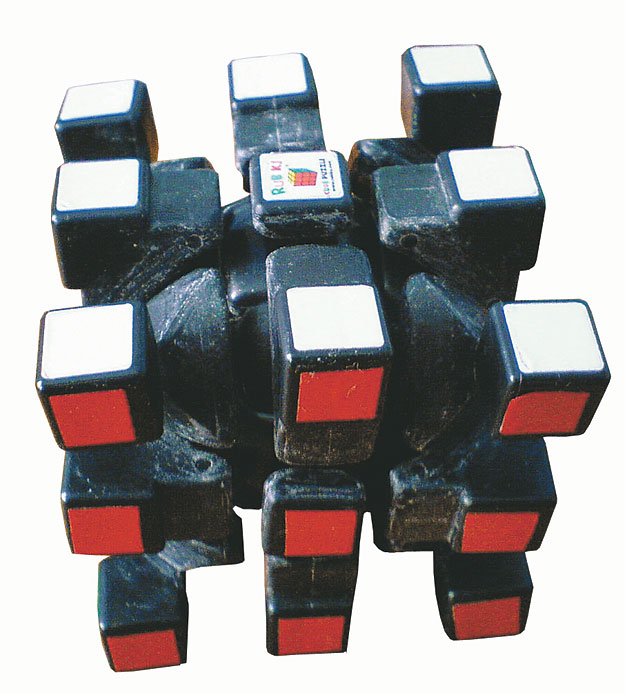 Egy szétszedett Rubik-kocka