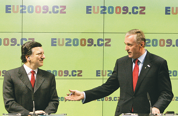Barroso és Topolánek Prágában