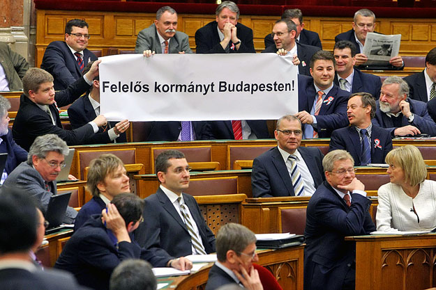 Fidelitas akció a parlamentben