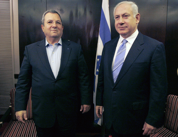 Ehud Barak és Benjamin Netanjahu. 