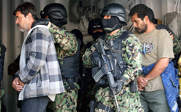 Hajóval próbáltak hét tonna kokaint az Usa-ba szállítani azok a drogcsempészek, akiket a mexikói tengerészgyalogság tartóztatott le Oaxaca államban, 2009. február 16-án