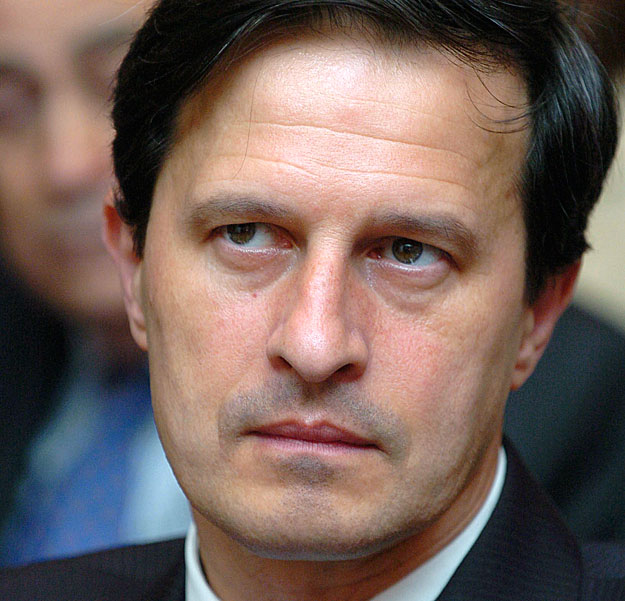 2005. július 21-én készült fotó Varga Istvánról, a Shell Hungary Rt. elnök-vezérigazgatójáról. Varga István
közgazdászt, gazdasági szakértőt kérte fel nemzeti fejlesztési és gazdasági miniszternek Bajnai Gordon miniszterelnök.
