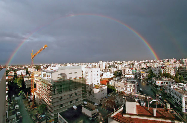 Nicosia városa Cipruson - Sok cég vágyakozik a paradicsomi állapotokra