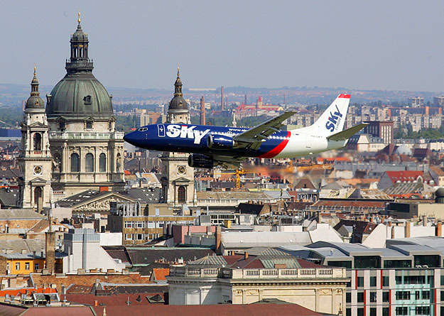 Skyeurope gép Budapest fölött