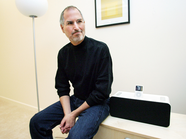 Steve Jobs, az Apple elnöke - jobban van