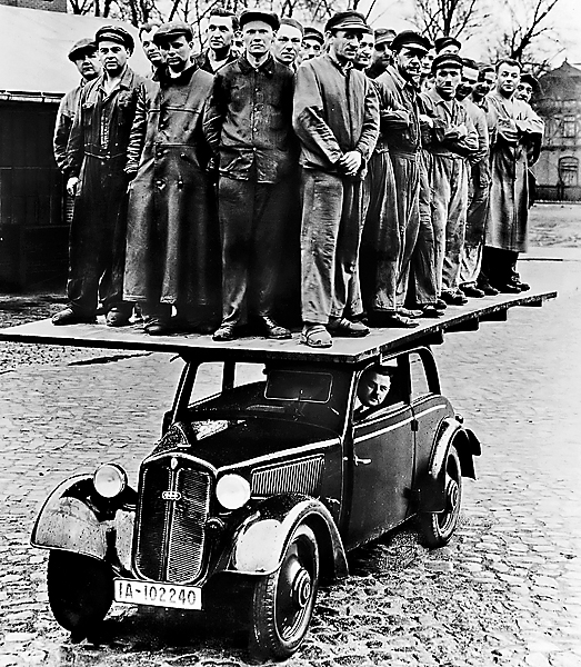 A fakarosszériás Auto Union DKW teherpróbája 1937-ben