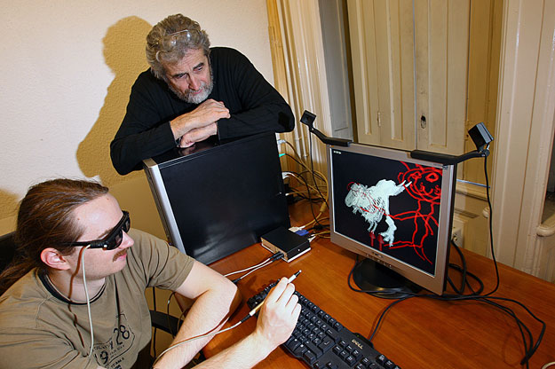 A 3D-s számítógép feltalálója, Rátai Dániel, az Intel International Science and Enggineering Fair (tudósok olimpiája) fődíj nyertese - neki sincs diplomája