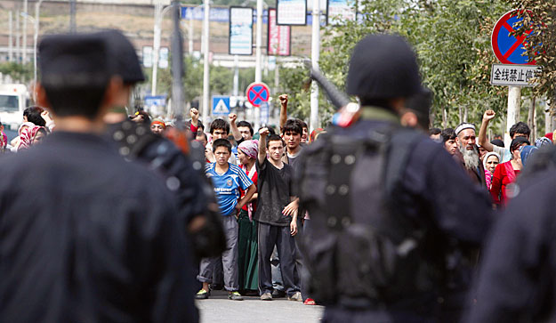 Ujgur tüntetés Urumcsiban