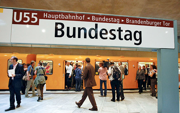 Az U55-ös vonal befut a Bundestag-állomásra