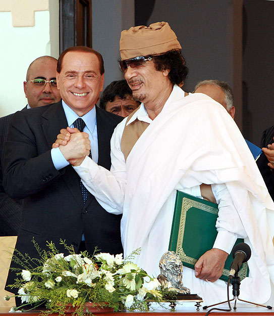 Berlusconi és Kadhafi tavaly Bengáziban