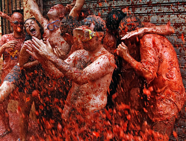 Tomatina fesztivál Bunolban