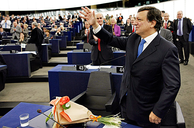 Újraválasztották José Manuel Barrosót, így a portugál politikus újabb öt évre az Európa Bizottság elnöke lett