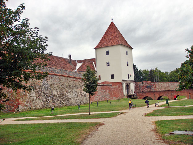 A vár a nemzeti örökség része