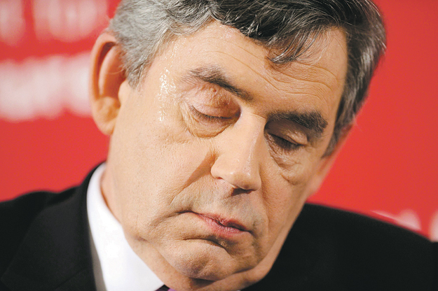 A Munkáspártot ütötték, Gordon Brownt találták a brit választók