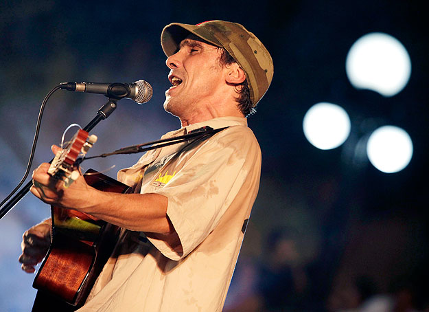 Manu Chao a a Havannai Egyetemen adott koncertet 2009. október 9-én