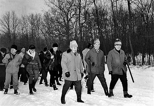 Ceausescu vadászaton az Albele erdőben