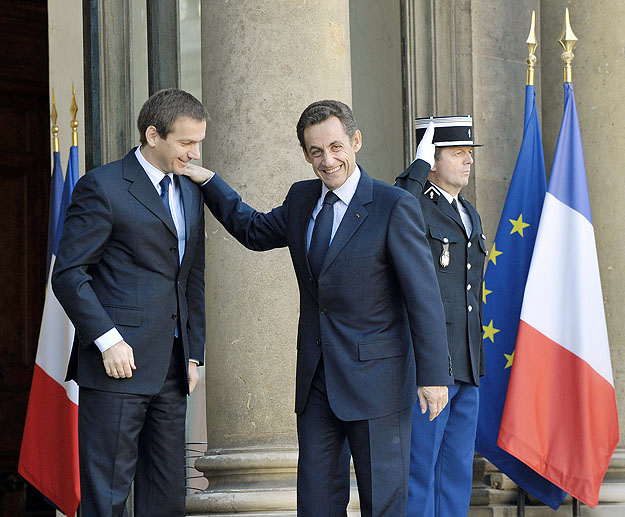 A magyar kormányfőt fogadta Nicolas Sarkozy francia államfő is - Fontosak a befektetések