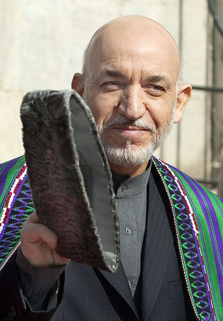 Hamid Karzai további öt évet kapott