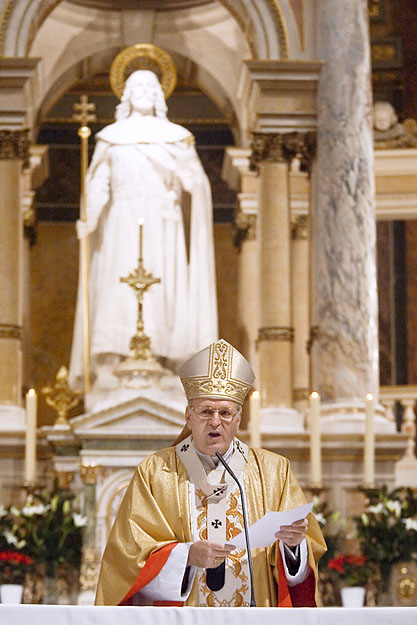 Erdő Péter a Szent István-bazilikában