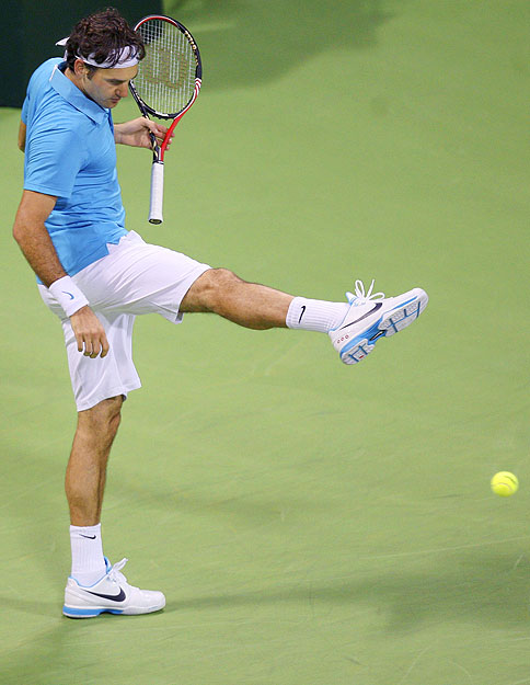 Federer kézzel-lábbal próbálkozott