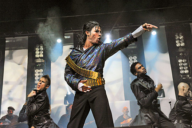 Michael Jackson Show a Syma csarnokban