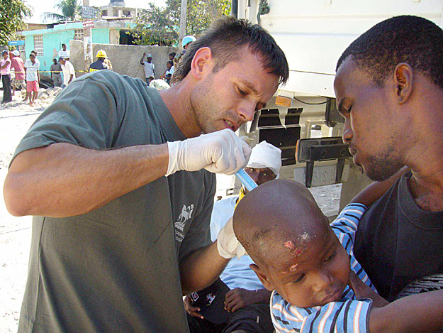 A Magyar Református Szeretetszolgálat orvosainak sok a dolga Haitin 