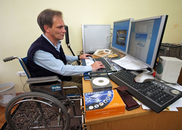 Mező Tibor informatikusként dolgozik a győri önkormányzatnál