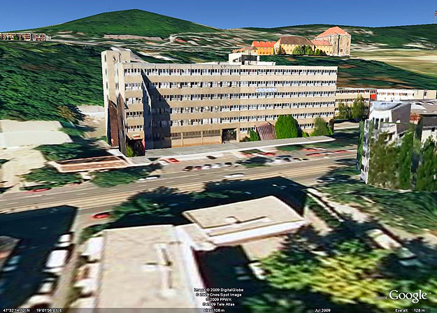 Meglepő, de rengeteg olyan helyi érdekeltségű épület is látható a Google Föld programban, mint a Népszabadság irodaháza