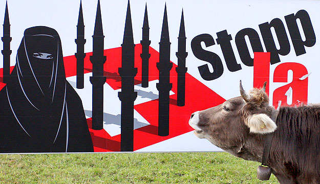 A minaretek ellen kampányoltak Svájcban