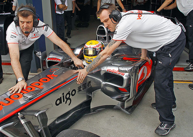 Irány a pálya! Az első melbourne-i szabadedzést Lewis Hamilton (McLaren) nyerte