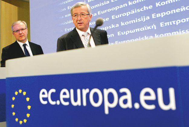 Rehn és Juncker telefonálás után, tájékoztató előtt