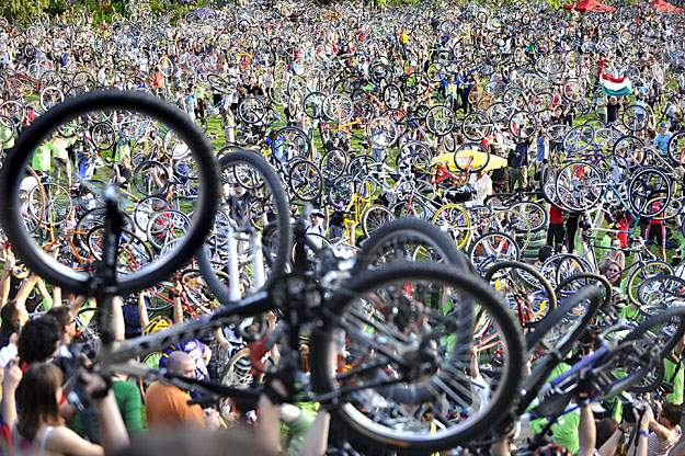 Bicikliemelés – Egyre nő a kritikus tömeg