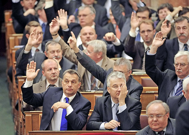A Fidesz-frakció egyetért