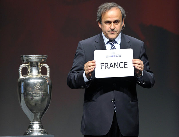 Platini: otthon, édes otthon