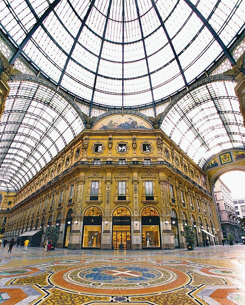 Louis Vuitton-üzlet Milánóban - jobb ha eredeti