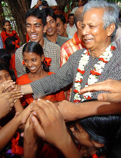 A Nobel-díjas Muhammad Yunus