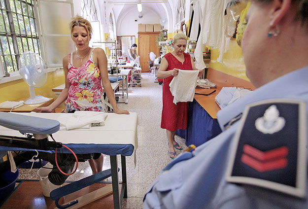 Kivételes helyzetben: szakmát tanuló nők egy milánói börtönben
