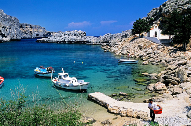 Agios Pavlos Beach, Rodosz. A görög társadalom nehezen nyelné le az államkincstár-mentő lépéseket