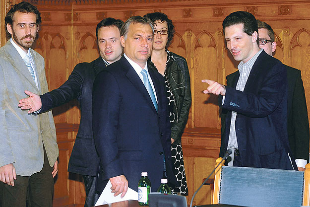 A miniszterelnök az LMP-nél: Schiffer András „nehezen tudná rekonstruálni”, melyik fél kezdeményezte a találkozót
