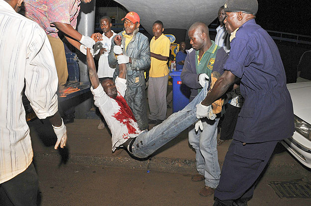 Uganda szerint iszlamista szélsőségesek állnak a merényletek mögött