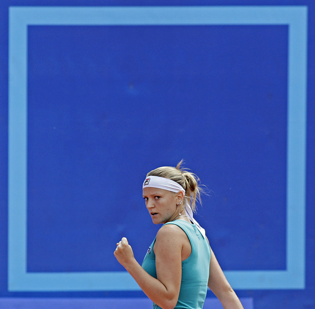 A hetedik helyen kiemelt Szávay Ágnes szombaton két játszmában legyőzte a cseh Lucie Hradeckát