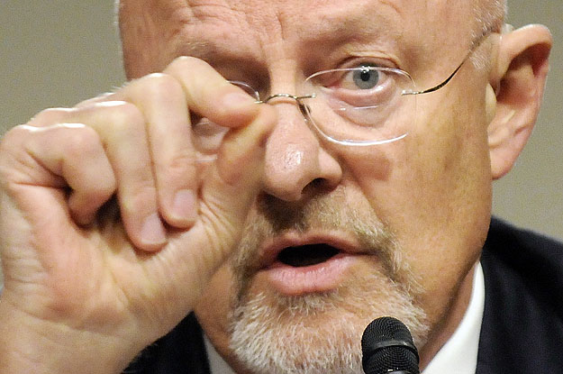 James Clapper tábornok a szenátus hírszerzési bizottságában