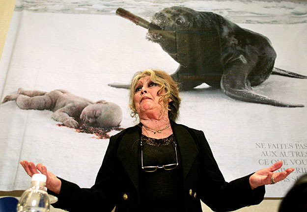Brigitte Bardot Ottawában a fókakölykök védelméért állt ki